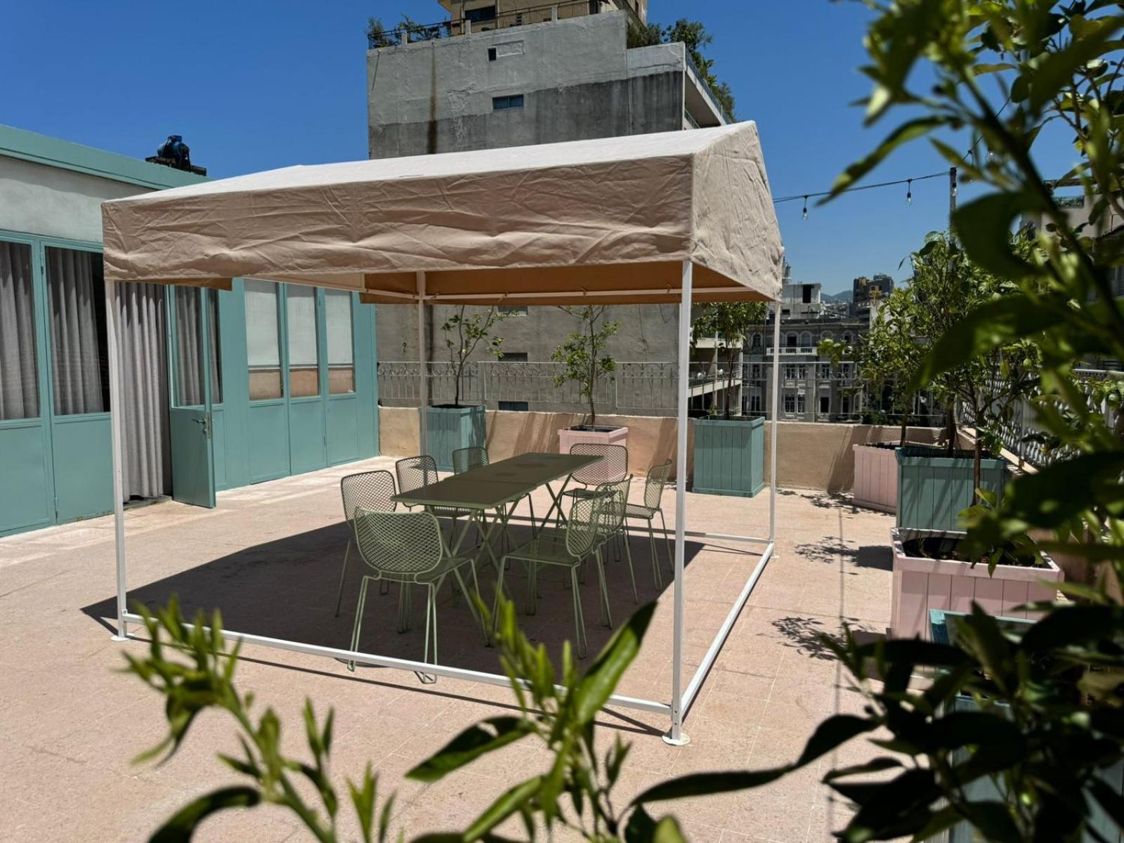 Hotel Lost Gemmayzeh Beirut Exterior foto